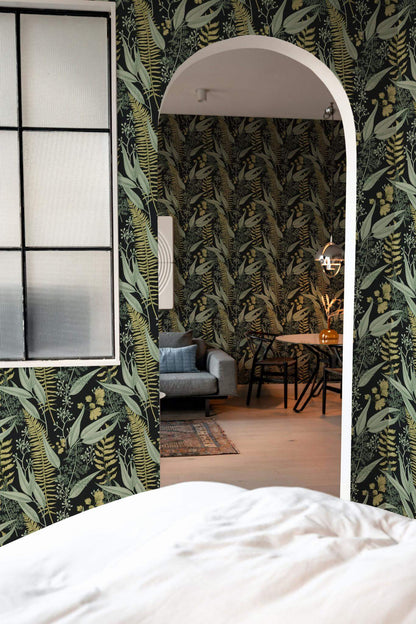 Green & Black Fern Leaf Wallpaper | Modern Botanical Design | Tropical Textured Wall Mural